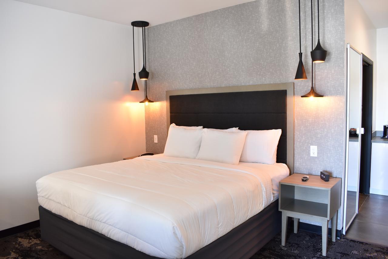 Hotel Bella Jersey Village Eksteriør billede